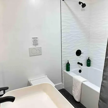 Appartamento Secret Escape 20 Min From Nyc N 1 Jersey City Esterno foto